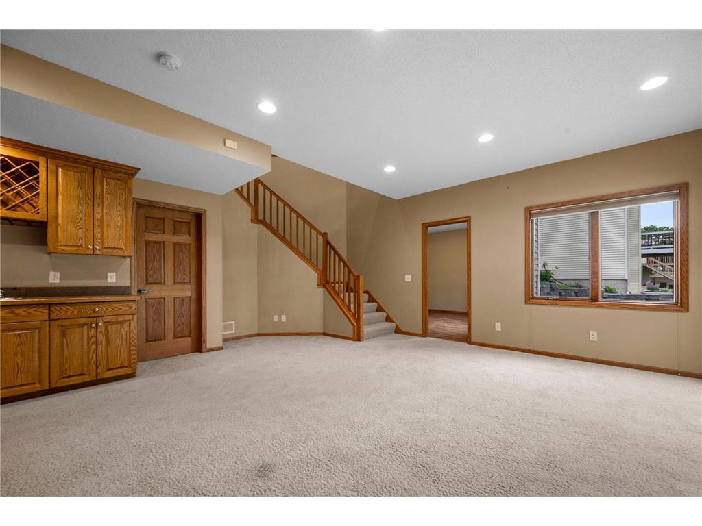 3878 Arlington Drive Woodbury MN 55129 7090101 image50