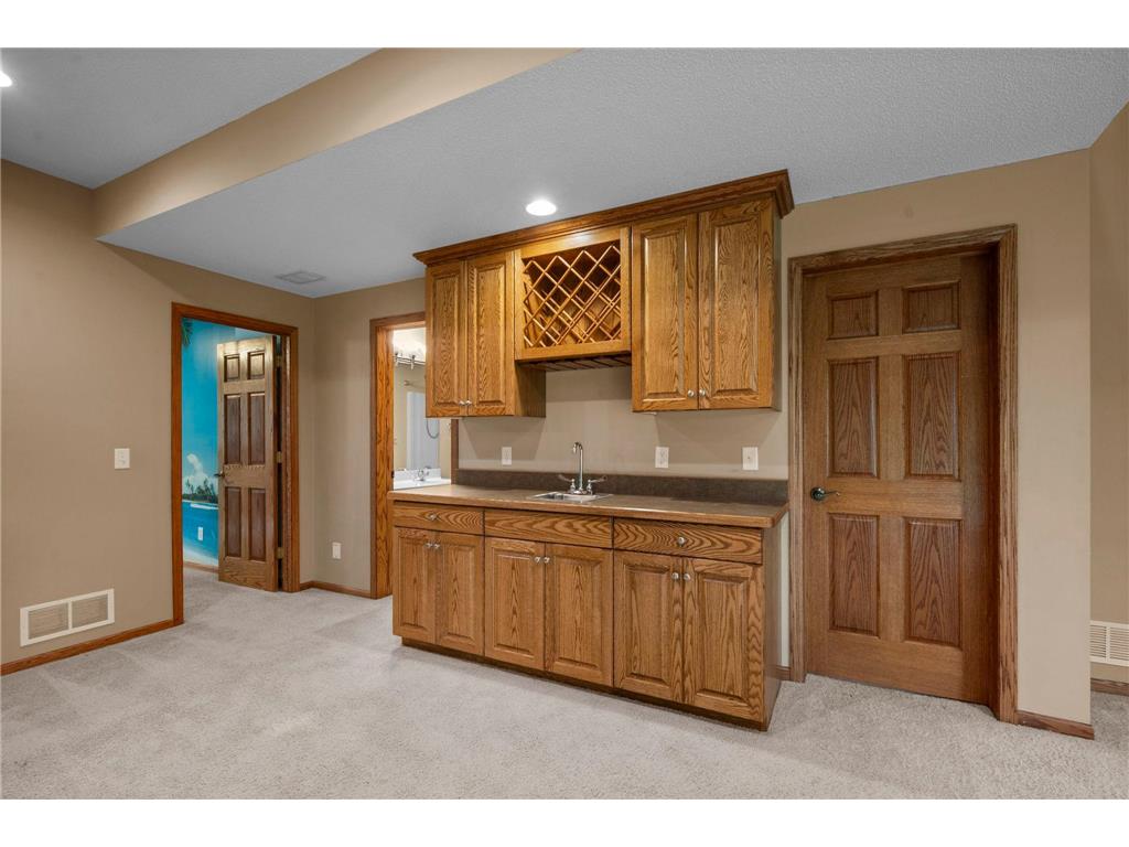 3878 Arlington Drive Woodbury MN 55129 7090101 image51