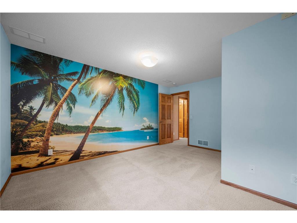 3878 Arlington Drive Woodbury MN 55129 7090101 image55