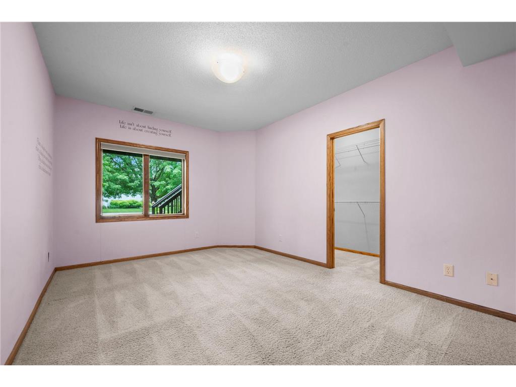 3878 Arlington Drive Woodbury MN 55129 7090101 image58