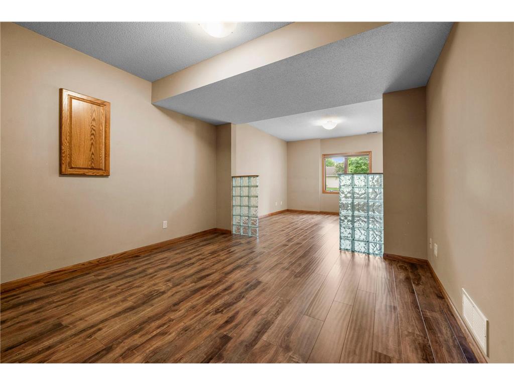 3878 Arlington Drive Woodbury MN 55129 7090101 image65