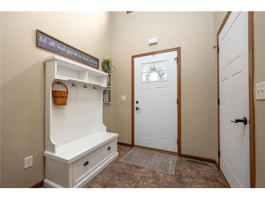 388 Dakota Avenue Roberts WI 54023 7084598 image15