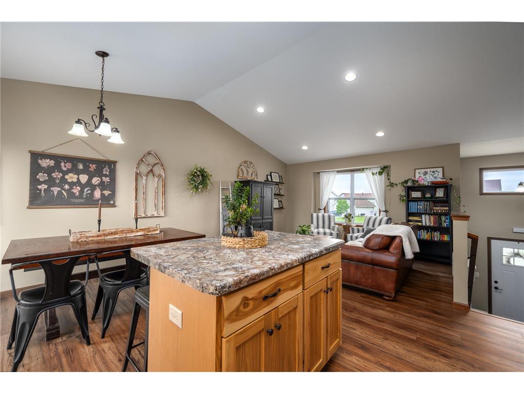 388 Dakota Avenue Roberts WI 54023 7084598 image8