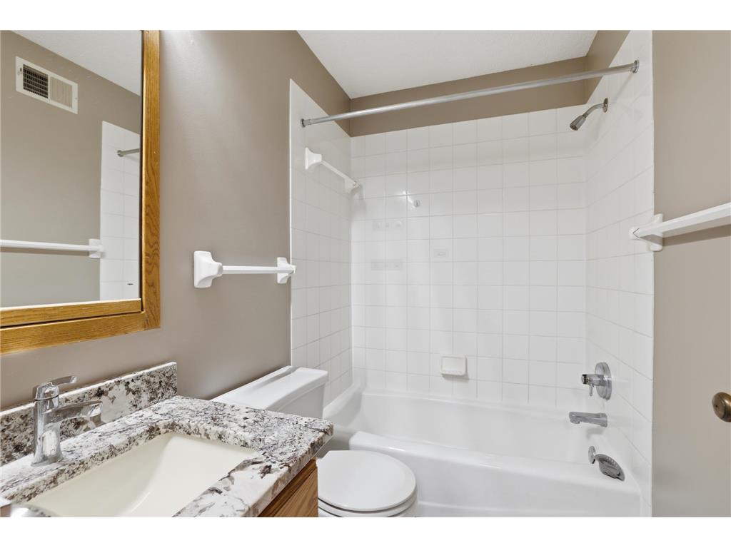 3880 Minnesota Lane N Plymouth MN 55446 7064729 image27