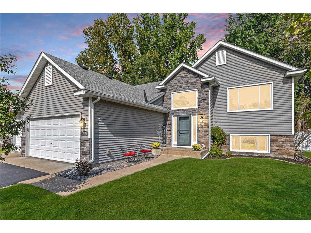 3881 Oak Lane NE Circle Pines MN 55014 6795388 image1