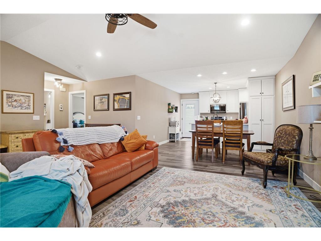 38820 Maple Court North Branch MN 55056 7033302 image3