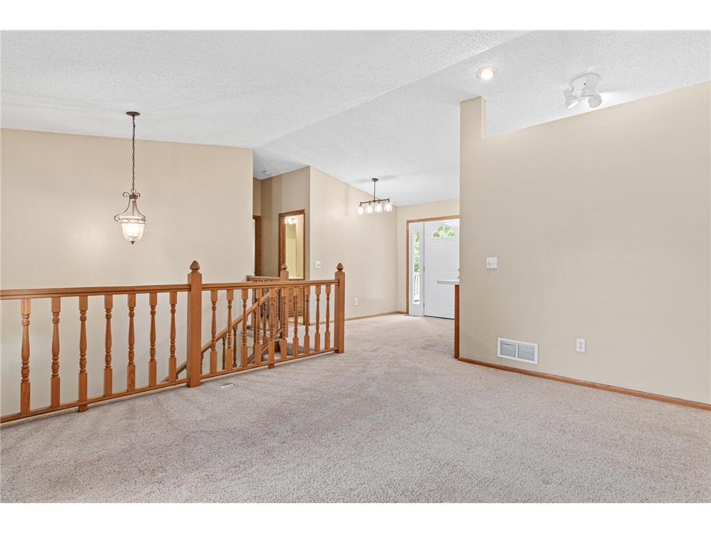 3888 Gibraltar Trail Eagan MN 55123 7103712 image2