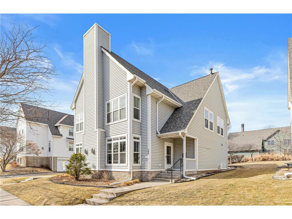 389 Colborne Street Saint Paul MN 55102 6684511 image1