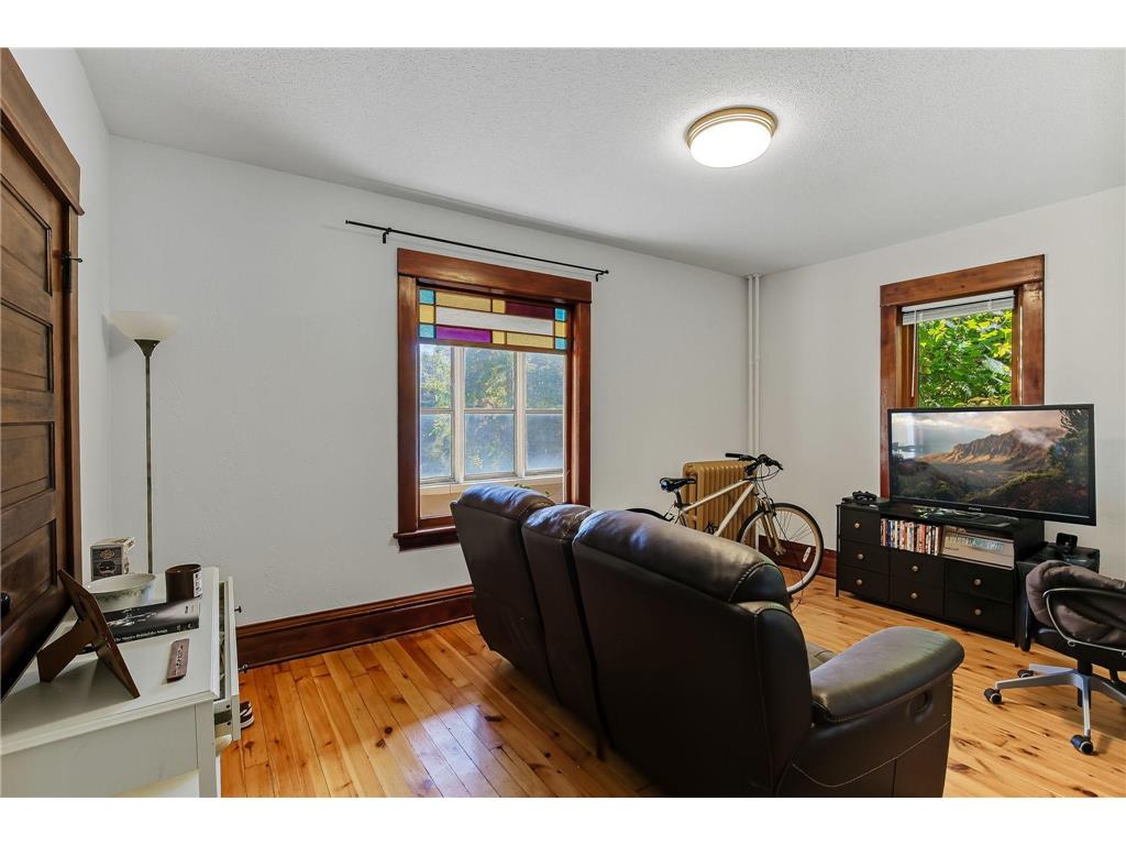 389 Fairview Avenue N Saint Paul MN 55104 6778578 image15