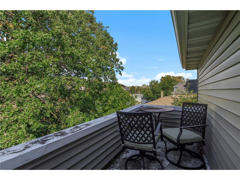 389 Fairview Avenue N Saint Paul MN 55104 6778578 image25