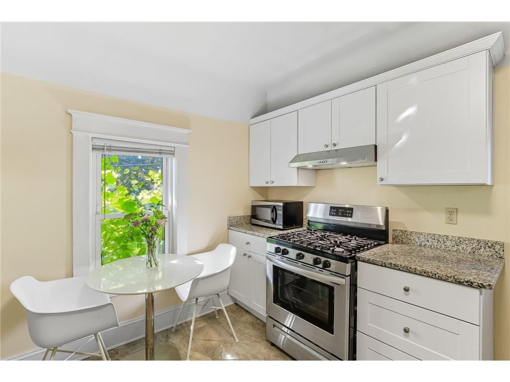 389 Fairview Avenue N Saint Paul MN 55104 6778578 image33