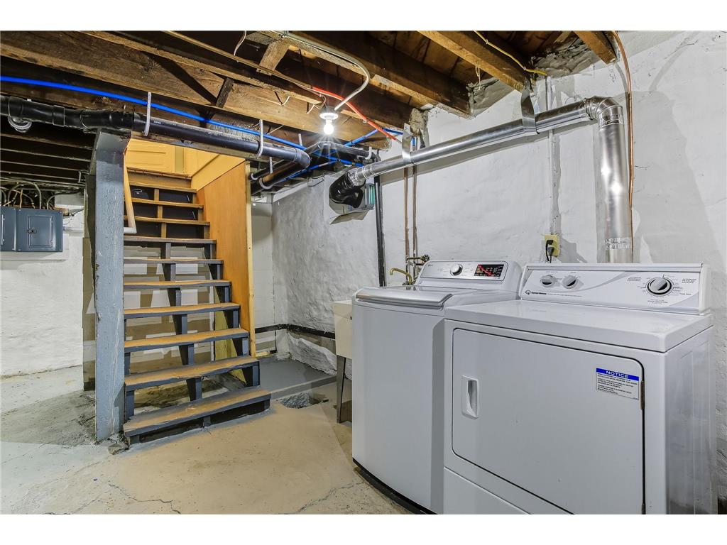 389 Fairview Avenue N Saint Paul MN 55104 6778578 image35