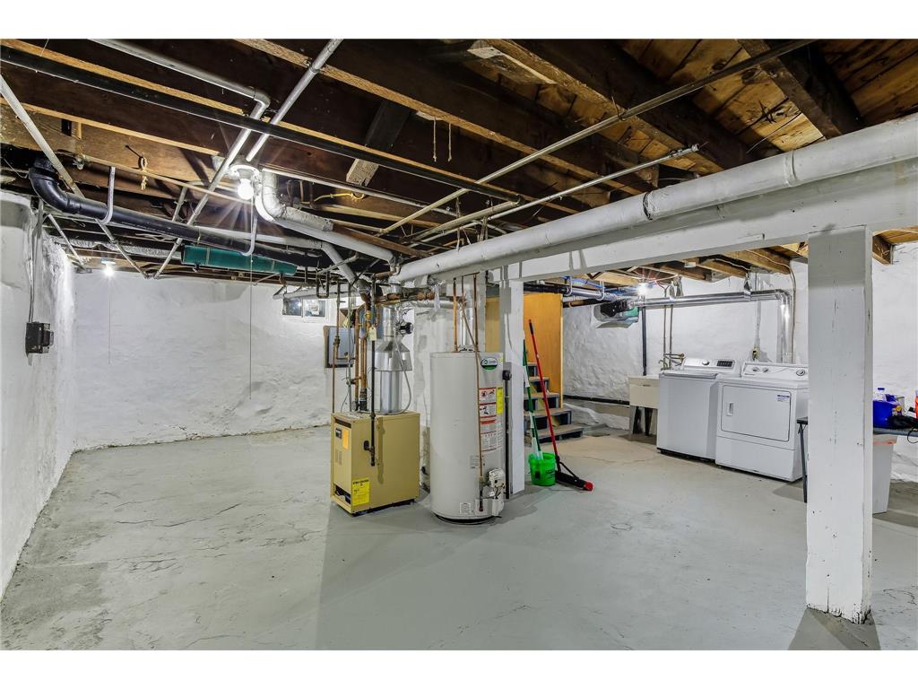 389 Fairview Avenue N Saint Paul MN 55104 6778578 image36