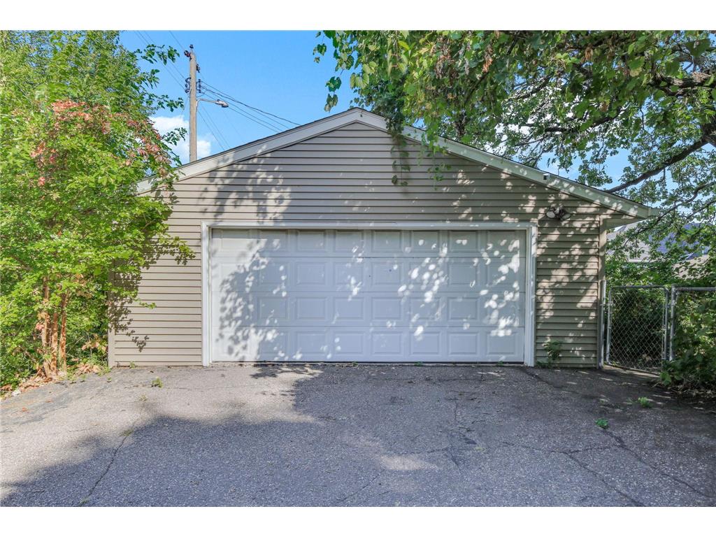 389 Fairview Avenue N Saint Paul MN 55104 6778578 image45