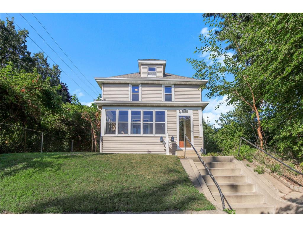 389 Fairview Avenue N Saint Paul MN 55104 7005069 image1