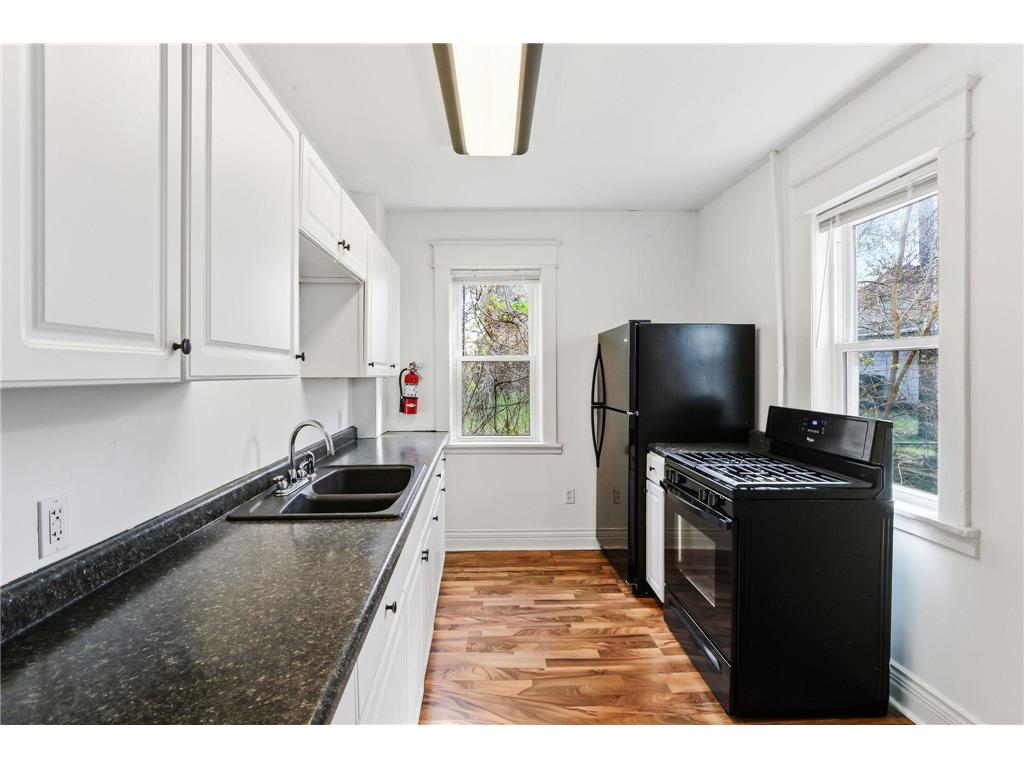 389 Fairview Avenue N Saint Paul MN 55104 7045756 image15