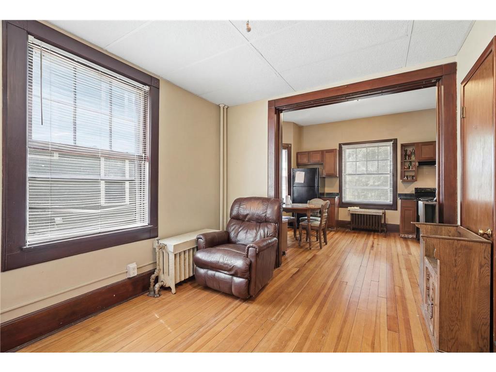 389 Maple Street Saint Paul MN 55106 7019367 image10
