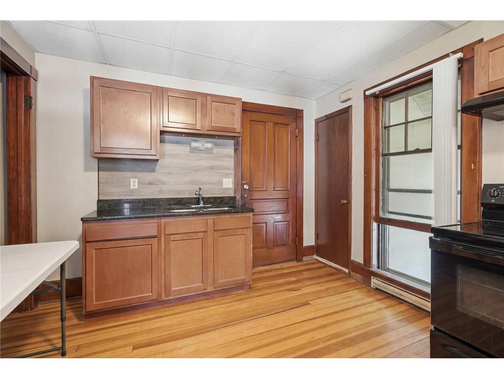 389 Maple Street Saint Paul MN 55106 7019367 image6