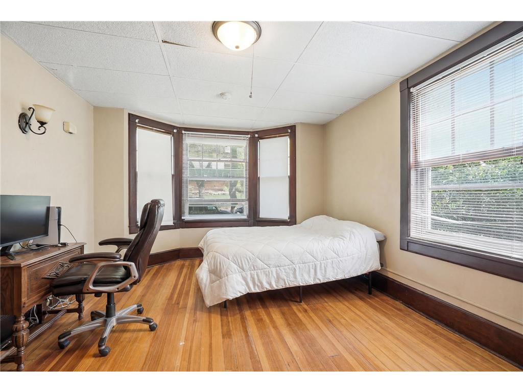 389 Maple Street Saint Paul MN 55106 7019367 image9