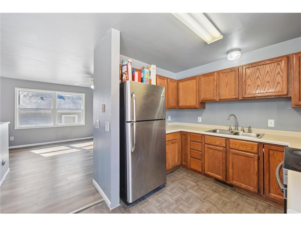 389 Roy Street N Saint Paul MN 55104 7066449 image10