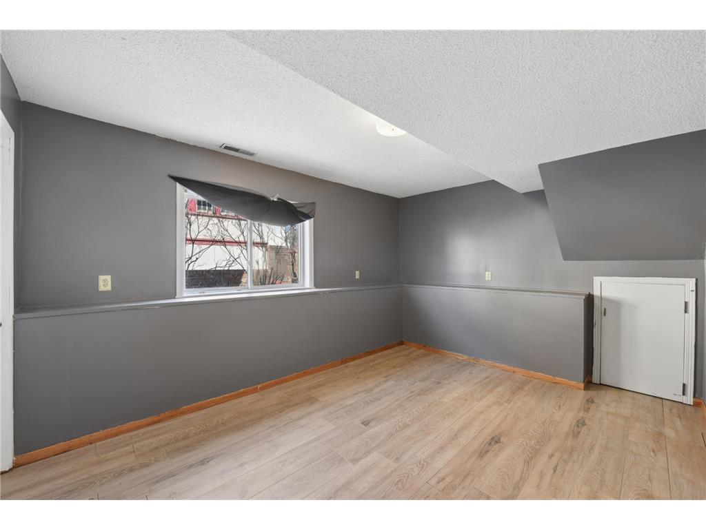 389 Roy Street N Saint Paul MN 55104 7066449 image16
