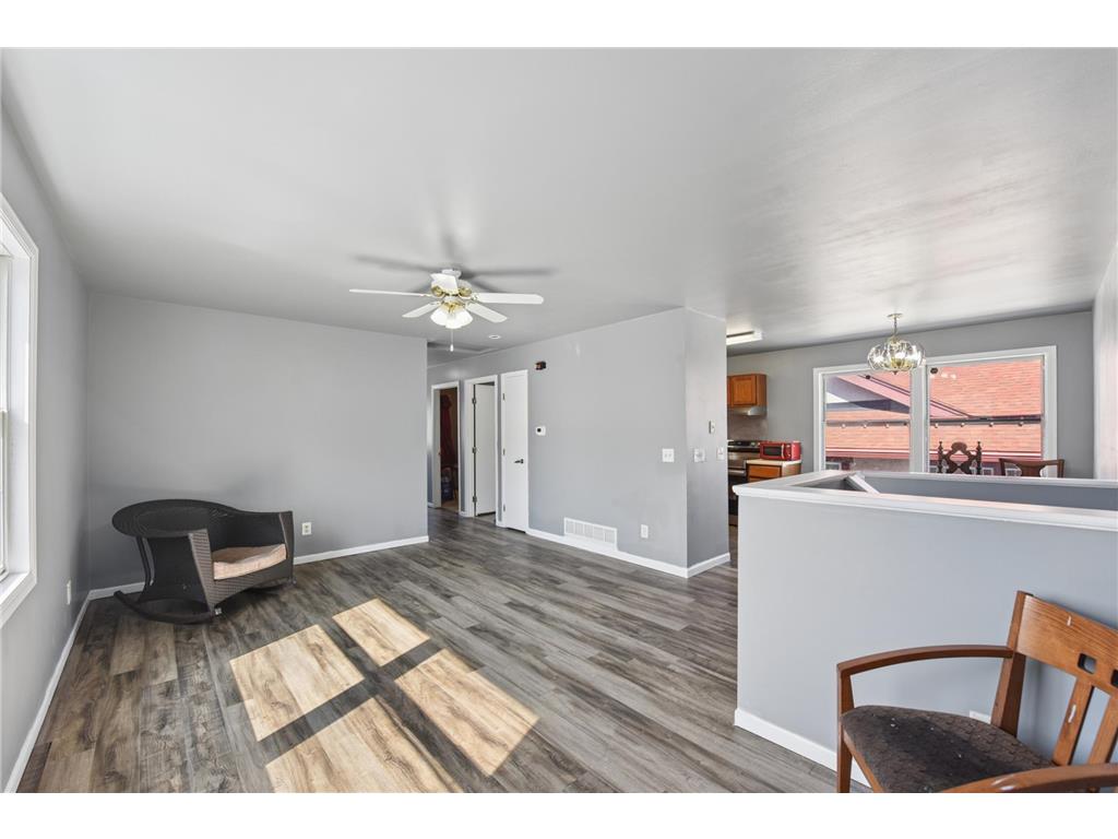 389 Roy Street N Saint Paul MN 55104 7066449 image7