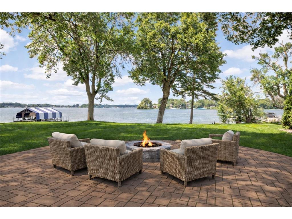 3890 Sunset Drive Spring Park MN 55384 - Lake Minnetonka 6743808 image1