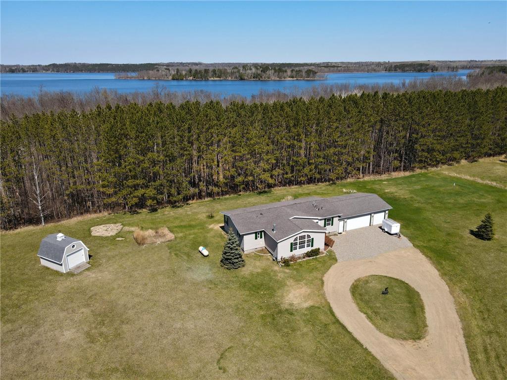 38922 Christie Lane Cohasset MN 55721 - Bass Lake 6712892 image4