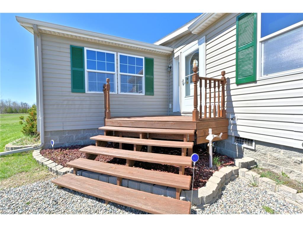 38922 Christie Lane Cohasset MN 55721 - Bass Lake 6712892 image5