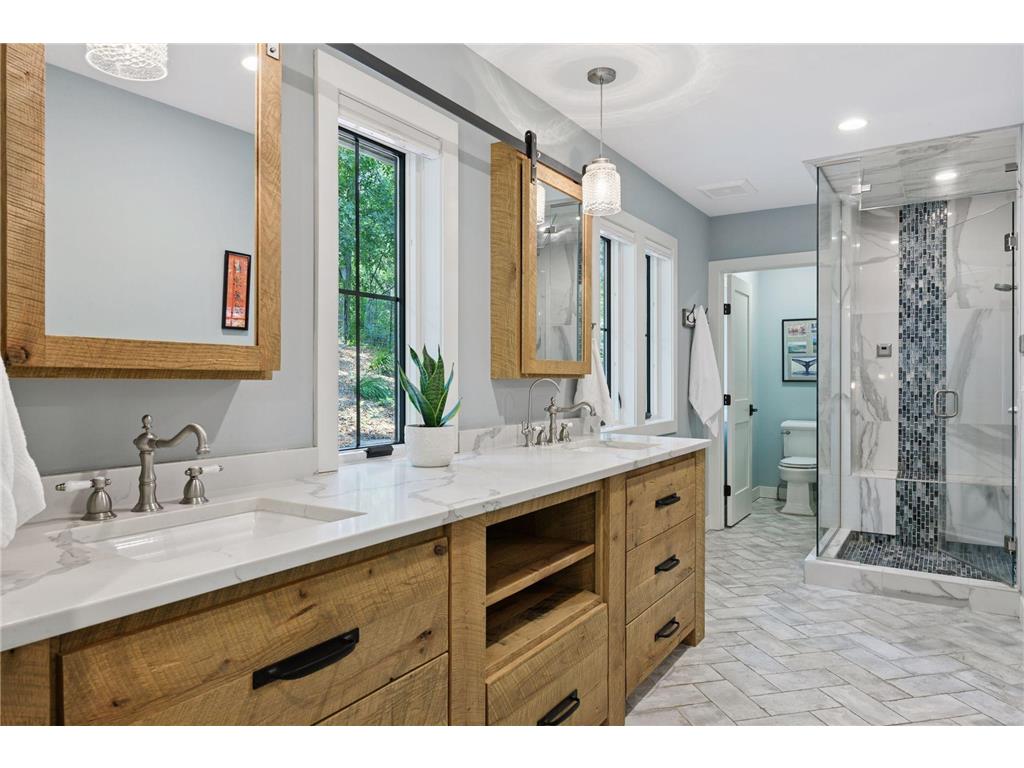 3895 Bayside Road Orono MN 55356 - Lake Minnetonka 7061121 image12