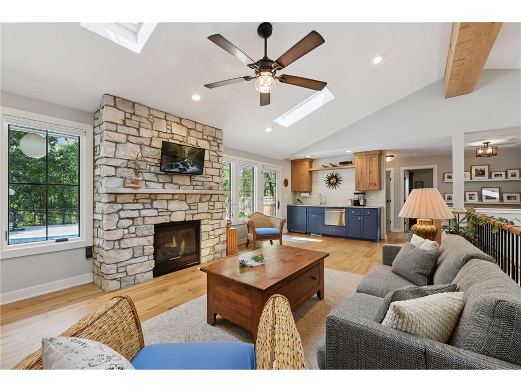 3895 Bayside Road Orono MN 55356 - Lake Minnetonka 7061121 image14