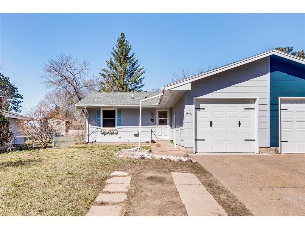 38982 11th Avenue North Branch MN 55056 6426178 image1