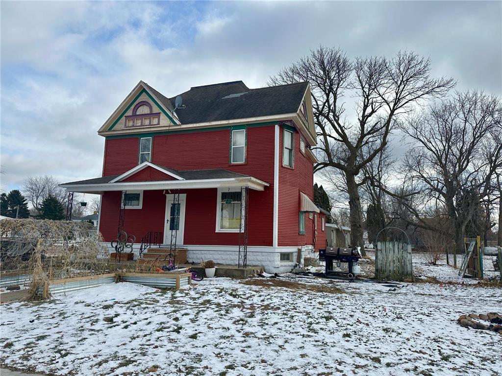 39 Cedar Street Easton MN 56025 7024052 image1
