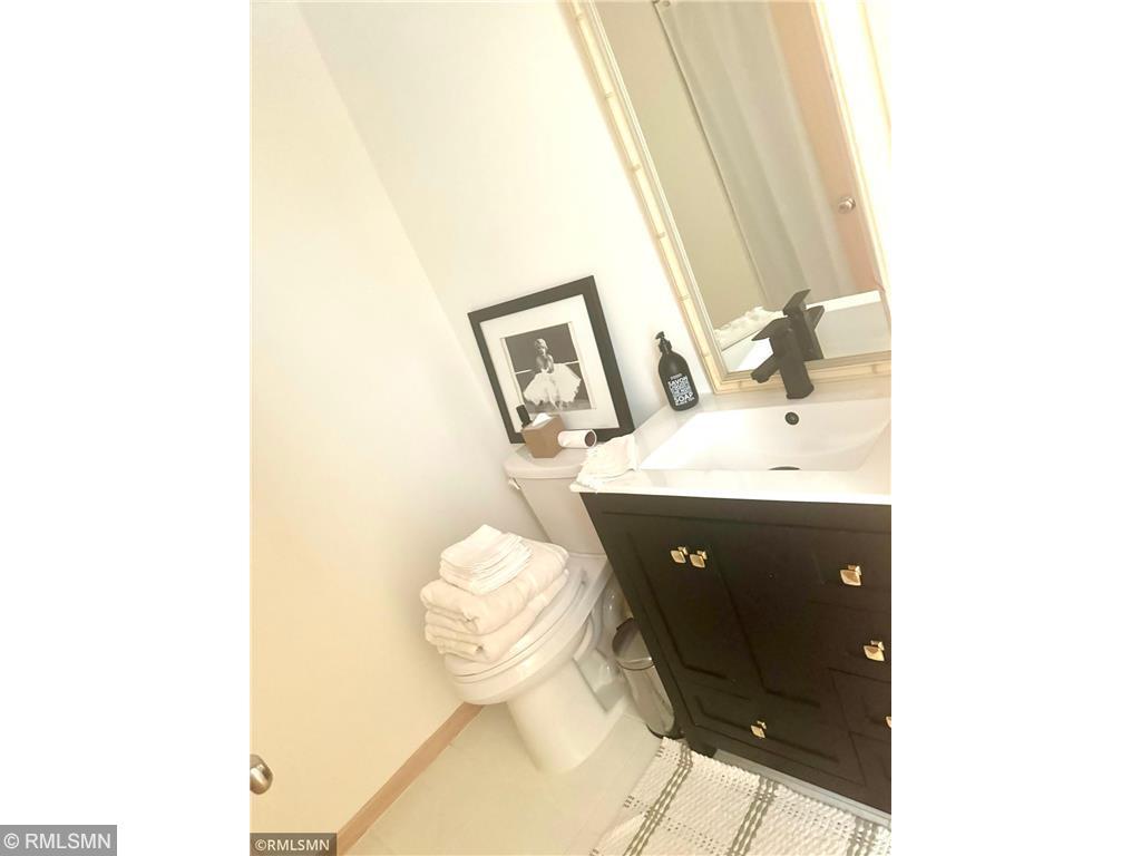 39 Grove Street Mahtomedi MN 55115 - White Bear 6815104 image8