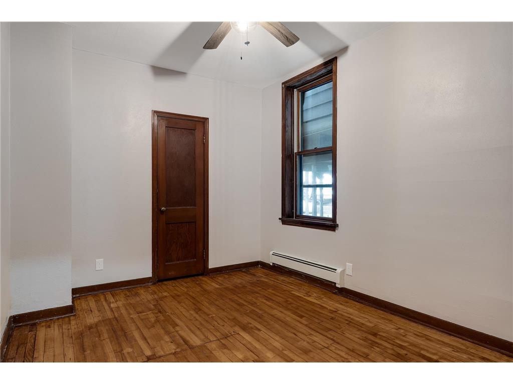 39 and 39-1/2 N Shore Drive Fountain City WI 54629 7010070 image19