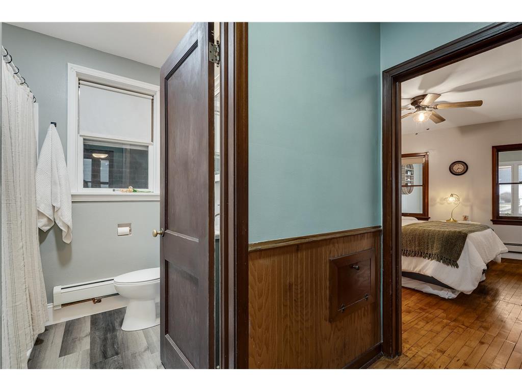 39 and 39-1/2 N Shore Drive Fountain City WI 54629 7010070 image22