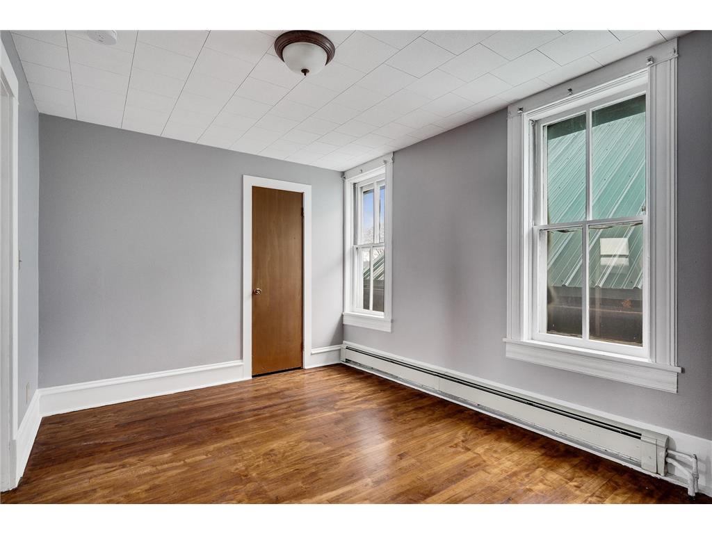 39 and 39-1/2 N Shore Drive Fountain City WI 54629 7010070 image26