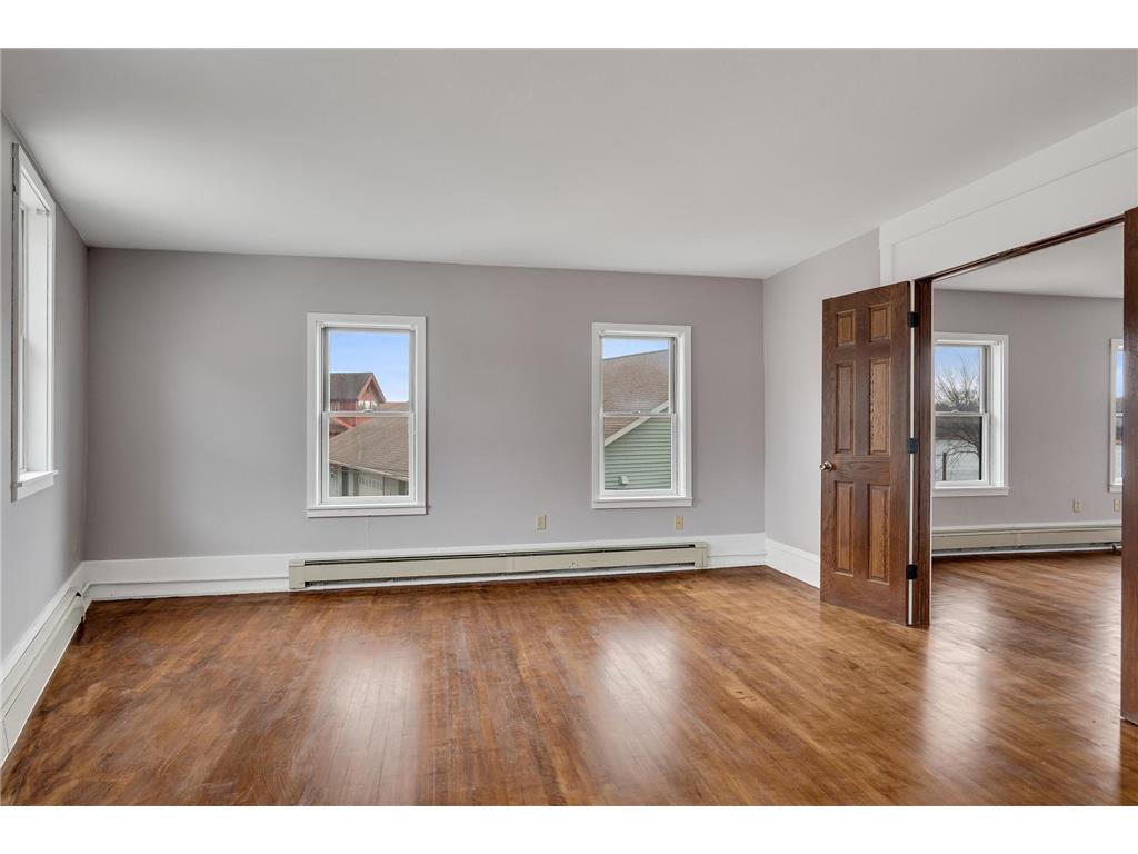 39 and 39-1/2 N Shore Drive Fountain City WI 54629 7010070 image29