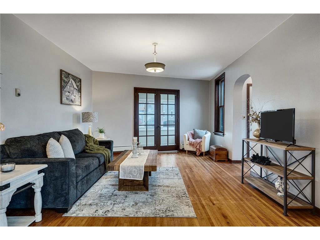 39 and 39-1/2 N Shore Drive Fountain City WI 54629 7010070 image7