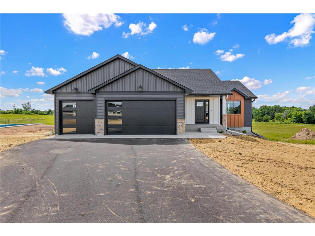 390 Candy Lane Kinnickinnic Twp WI 54022 7097464 image1