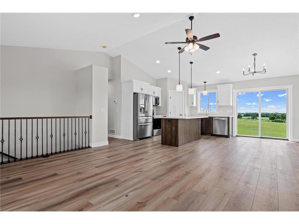 390 Candy Lane Kinnickinnic Twp WI 54022 7097464 image13