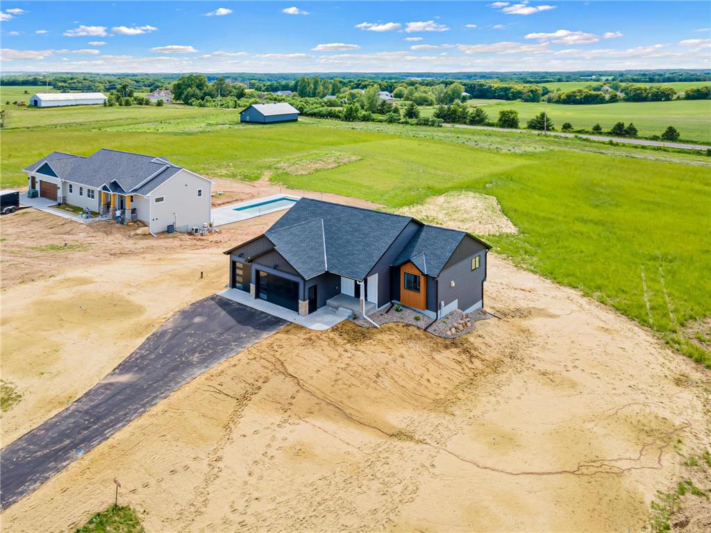 390 Candy Lane Kinnickinnic Twp WI 54022 7097464 image2