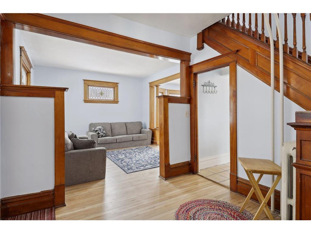 390 Geranium Avenue E Saint Paul MN 55130 6373311 image1