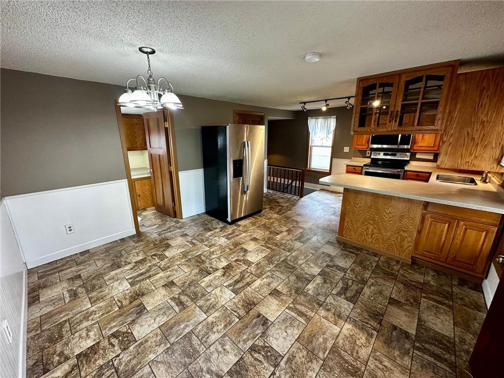 390 N Broadway Street Vesta MN 56292 7067544 image4