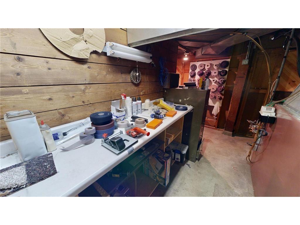 390 State Street N Eden Valley MN 55329 6765962 image29