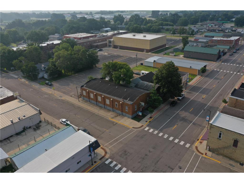 390 State Street N Eden Valley MN 55329 6765962 image43