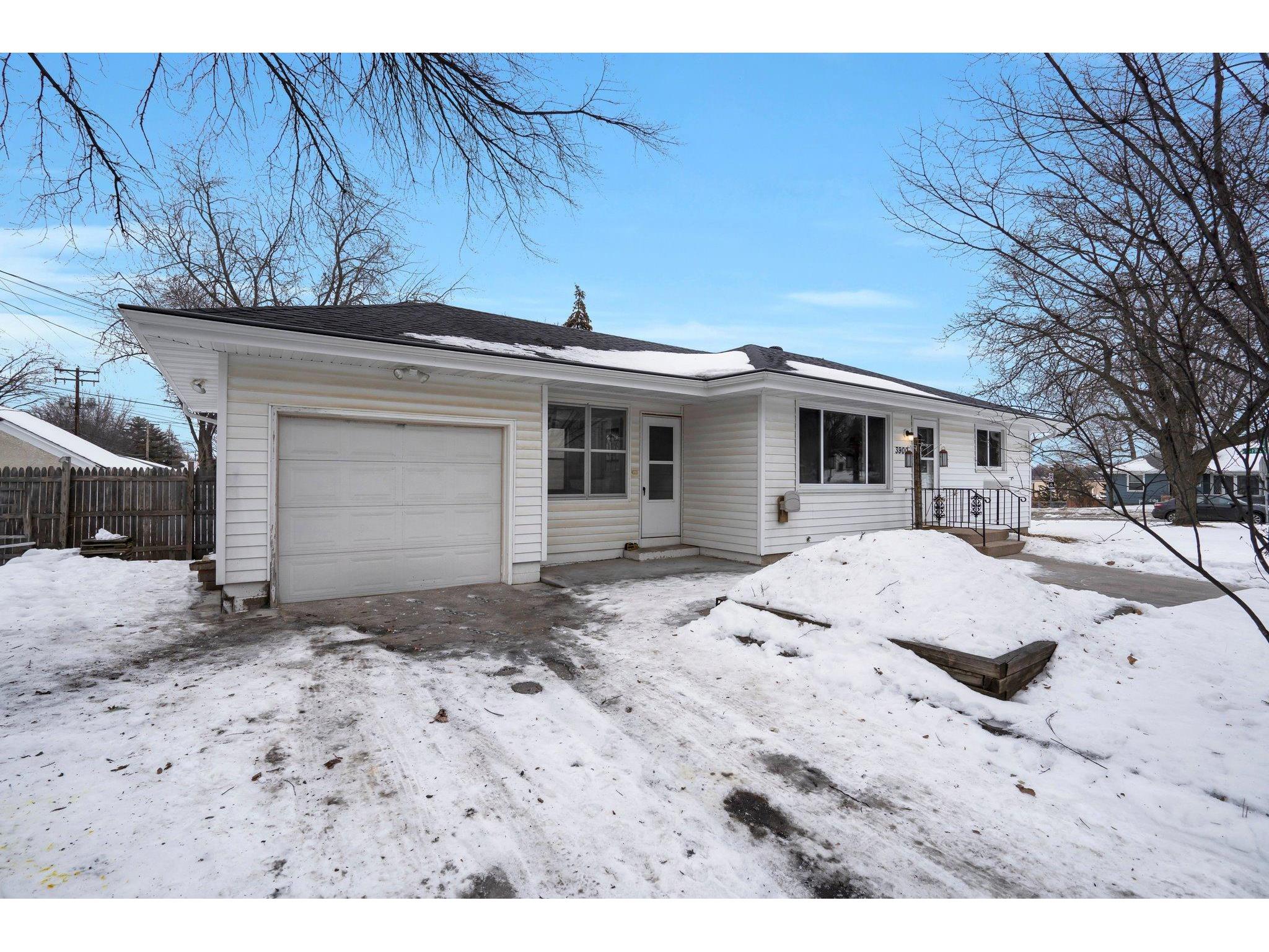 3900 34th Avenue N, Robbinsdale, MN 55422 MLS 6151660 Edina Realty