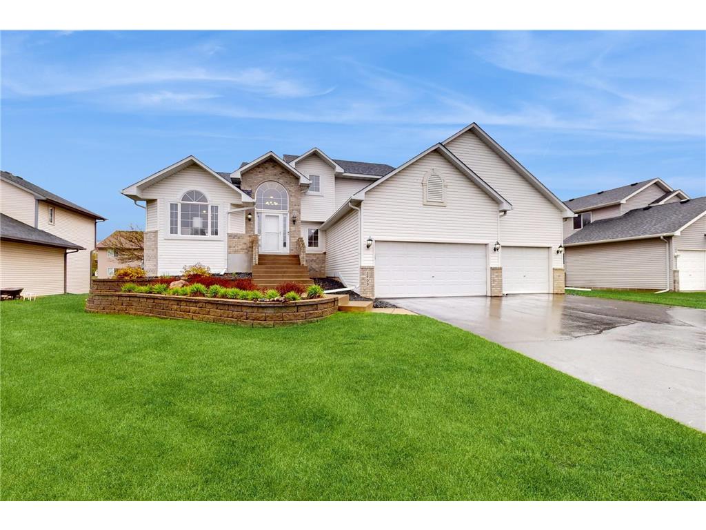 3900 94th Avenue N Brooklyn Park MN 55443 6529677 image1