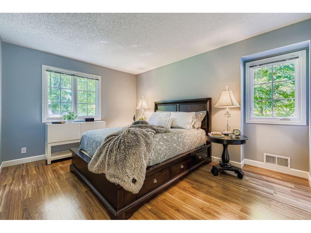 3900 Hillcrest Way Deephaven MN 55391 6755259 image18