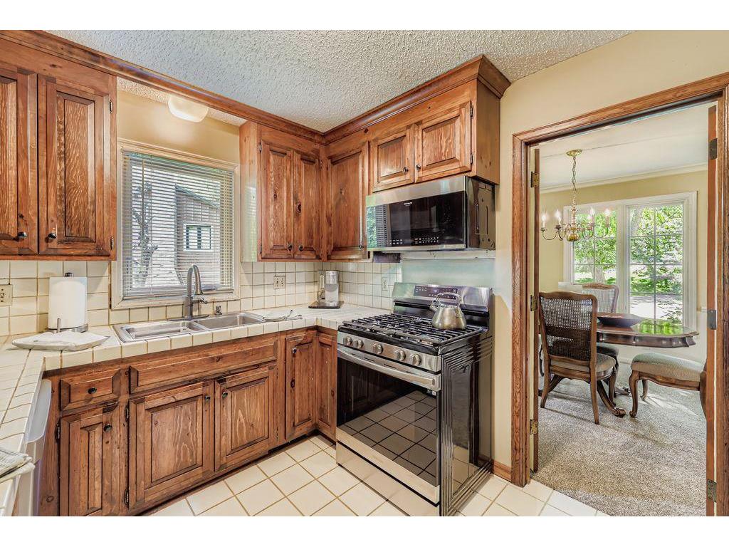 3900 Hillcrest Way Deephaven MN 55391 6755259 image8